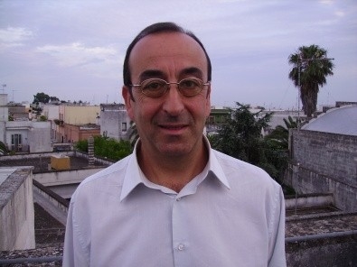 Scatta la multa a chi fa uso di fitofarmaci dannosi alle api e agli insetti impollinatori