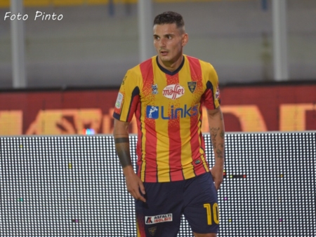  Lecce super, 2 a 1 al Bentegodi contro il Chievo