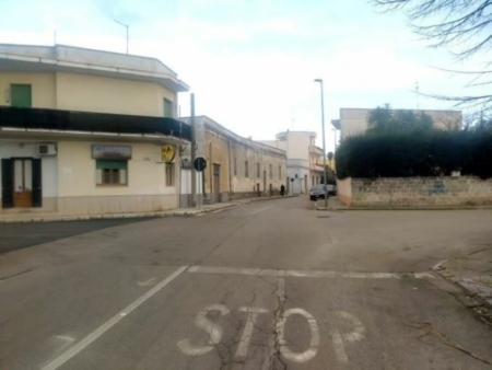 Novoli, una rotatoria per rendere pi� sicuro l'incrocio fra le vie Borgo, Redipuglia e Risorgimento