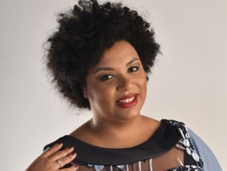 Veglie, concerto di Natale con il soprano Luciana Distante