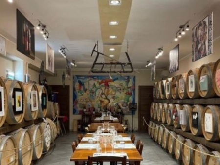  Vino e arte in Cantina: 40 opere di autori contemporanei in mostra nella 