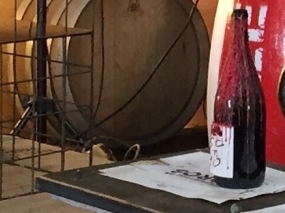 Un viaggio multisensoriale fra note jazz e calici di vino