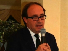 "Oss, presto i corsi per i lavoratori"